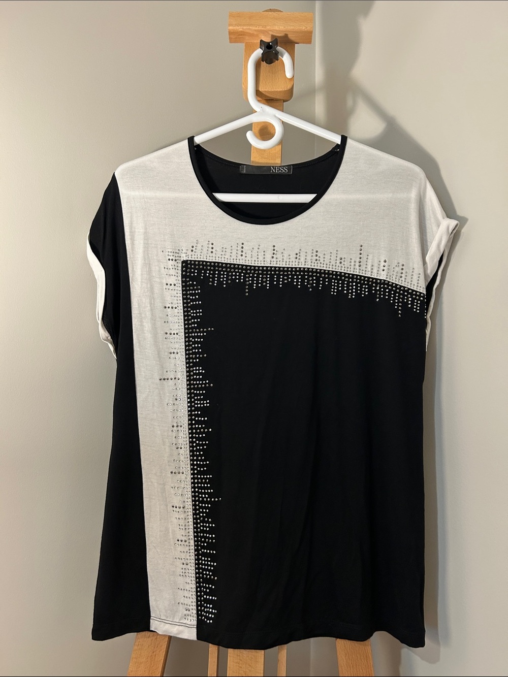 NESS | Rhinestone Top in Black & White